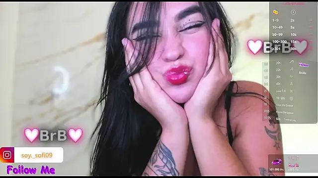 Snapshot of elaiamuller_ chatting on 06/30/26, 08:42 elaiamuller online show from 06/30/26, 08:42
