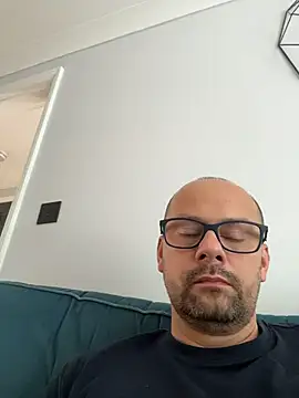 NakedAndrewHot online show from 06/21/26, 03:40