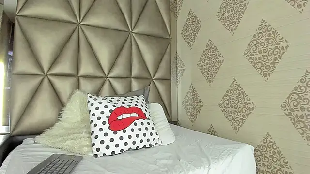 Violett Carter online show from 07/31/26, 11:53