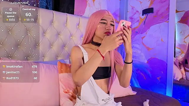 Snapshot of Luna_Sissy_ chatting on 06/15/26, 08:52 Luna Sissy online show from 06/15/26, 08:52