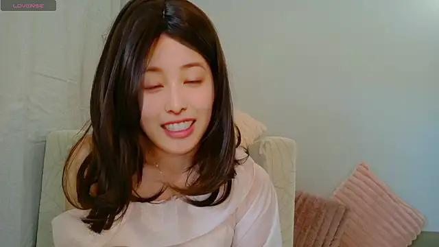 sakura-ch- online show from 06/19/26, 09:20