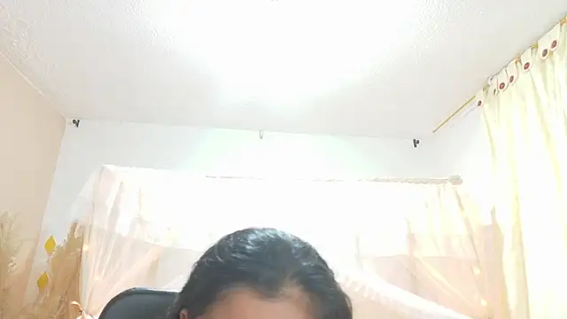 leoneriss online show from 05/19/26, 02:07