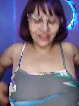 vitaminafranccesca online show from 06/21/26, 04:07