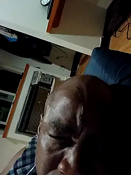 Biggdoggielover online show from 06/30/26, 09:31