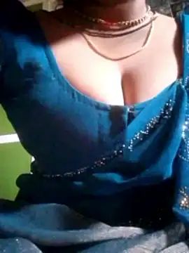 Aashiya khan0 online show from 05/07/26, 10:40