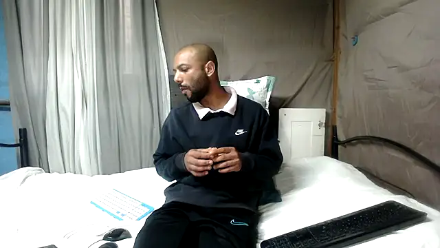 Camodick online show from 07/13/26, 02:49
