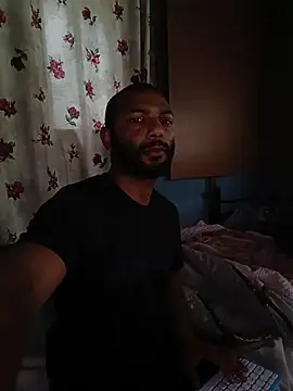 Snapshot of Camodick chatting on 09/21/25, 01:49 Camodick online show from 09/21/25, 01:49