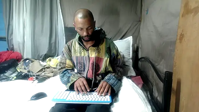 Camodick online show from 07/15/26, 06:15