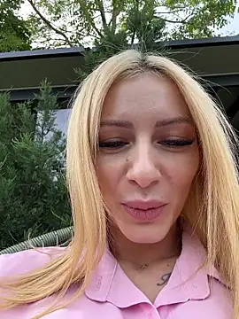 AngieShae online show from 05/19/26, 02:46