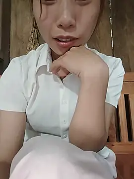 Snapshot of Miru_SEXYY chatting on 05/31/26, 12:05 Miru SEXYY online show from 05/31/26, 12:05
