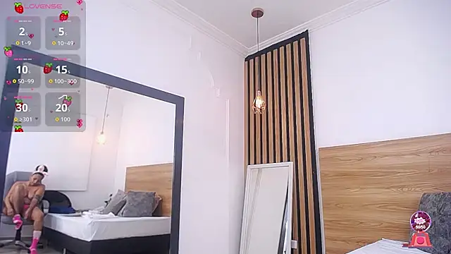 alexa forbes  online show from 06/13/26, 03:48