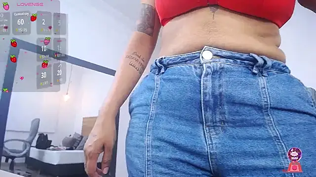 alexa forbes  online show from 06/15/26, 02:01