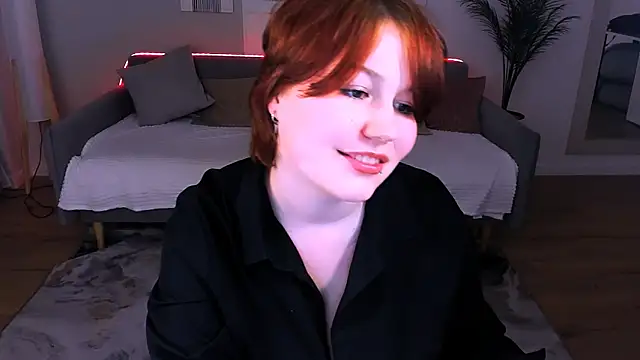 MiaLacrice online show from 07/09/26, 07:57
