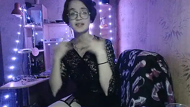 Alessa Kiss online show from 05/09/26, 07:28