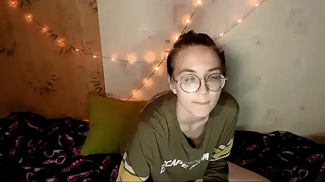 Alessa Kiss online show from 05/29/26, 03:40