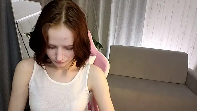 AliceJohansone online show from 05/18/26, 04:07