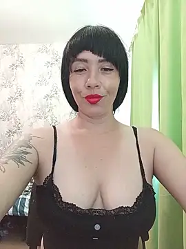 Snapshot of -KARINA-LOVE- chatting on 06/12/26, 01:53 -KARINA-LOVE- online show from 06/12/26, 01:53