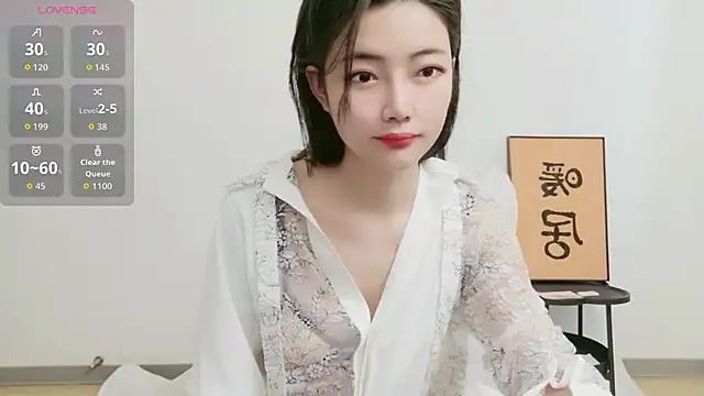 woxiangjinjin030 online show from 05/28/26, 06:43