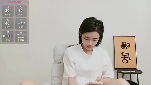 woxiangjinjin030 online show from 05/26/26, 05:38