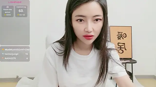 woxiangjinjin030 online show from 05/24/26, 08:03