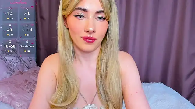 Snapshot of SabrinaKarter chatting on 06/14/26, 05:36 SabrinaKarter online show from 06/14/26, 05:36