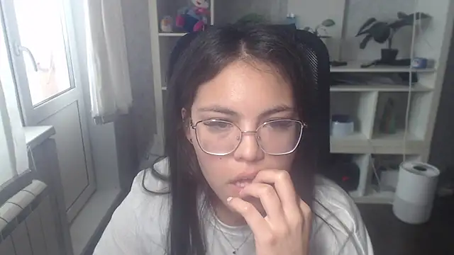 Snapshot of Anda_here chatting on 06/17/26, 02:55 Anda here online show from 06/17/26, 02:55