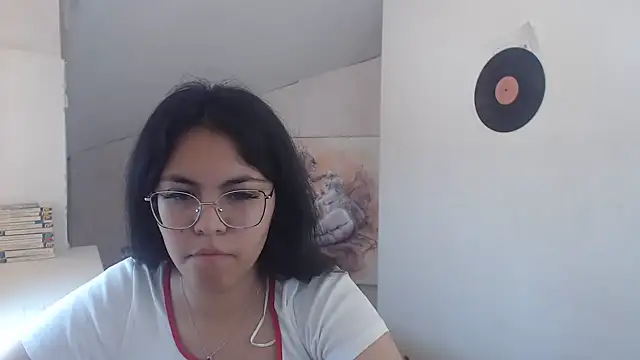 Snapshot of Anda_here chatting on 06/12/26, 04:54 Anda here online show from 06/12/26, 04:54