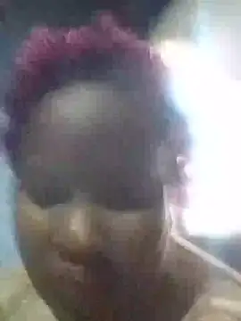 ChubbyMidgetxxx19 online show from 05/08/26, 07:23
