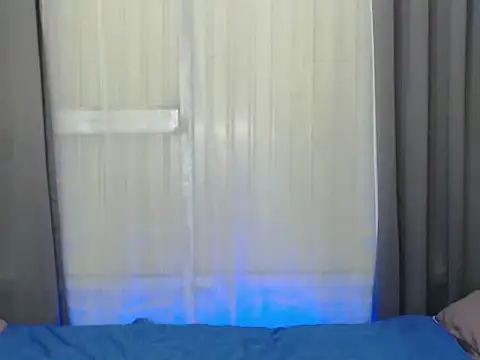 samfoxycummer69 online show from 06/11/26, 12:32