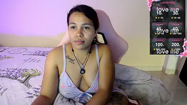 Snapshot of sexydiabliita chatting on 05/21/26, 02:31 sexydiabliita online show from 05/21/26, 02:31