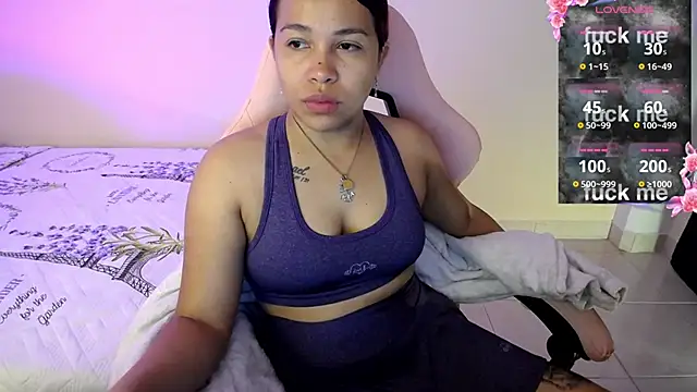 Snapshot of sexydiabliita chatting on 05/28/26, 01:39 sexydiabliita online show from 05/28/26, 01:39