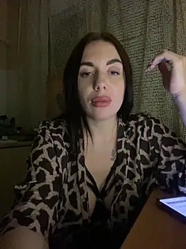 Snapshot of IsabellaJoutes chatting on 05/30/26, 10:04 IsabellaJoutes online show from 05/30/26, 10:04