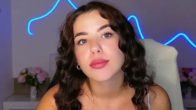 MaddiePerez online show from 07/20/26, 09:06