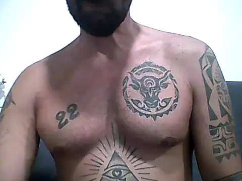 Alessandromagno8 online show from 05/28/26, 05:41