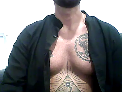 Alessandromagno8 online show from 05/08/26, 07:28
