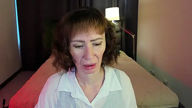 Snapshot of gracekellyyy chatting on 06/24/26, 04:11 gracekellyyy online show from 06/24/26, 04:11