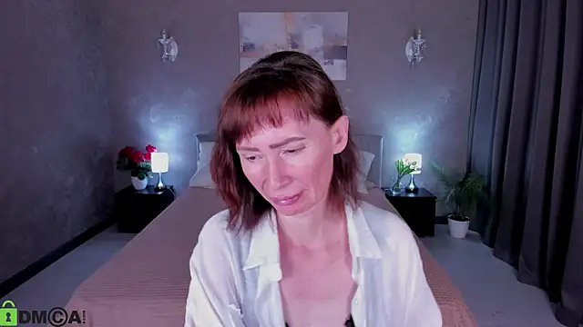 gracekellyyy online show from 05/20/26, 04:31