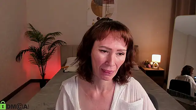 Snapshot of gracekellyyy chatting on 06/11/26, 04:09 gracekellyyy online show from 06/11/26, 04:09
