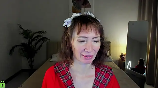 Snapshot of gracekellyyy chatting on 06/27/26, 03:56 gracekellyyy online show from 06/27/26, 03:56