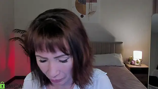 Snapshot of gracekellyyy chatting on 06/04/26, 04:17 gracekellyyy online show from 06/04/26, 04:17
