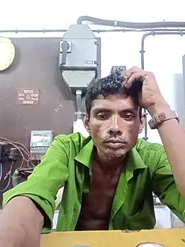 Hot-Parinda200 online show from 06/07/26, 07:24
