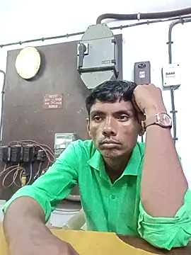 Hot-Parinda200 online show from 05/19/26, 08:43