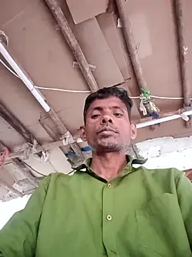 Hot-Parinda200 online show from 06/17/26, 10:47