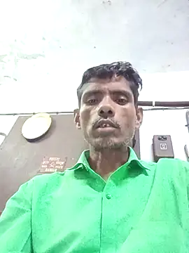 Hot-Parinda200 online show from 05/15/26, 10:46