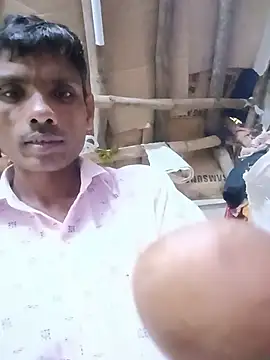 Hot-Parinda200 online show from 07/05/26, 12:12