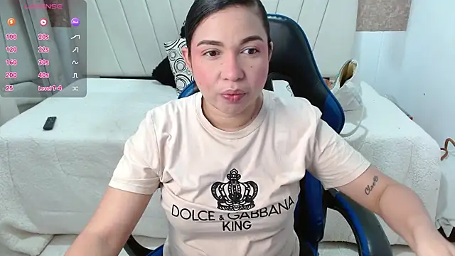 AliceSmity   online show from 08/04/26, 11:59