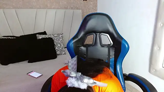 Snapshot of AliceSmity__ chatting on 05/16/26, 01:10 AliceSmity online show from 05/16/26, 01:10