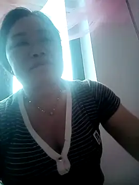 -Lytina- online show from 05/11/26, 07:32