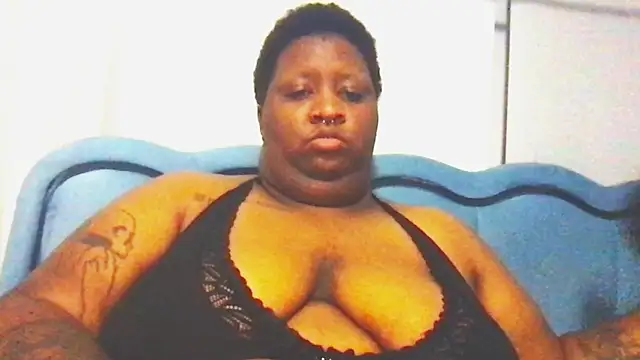xxmoniquestarrxx online show from 05/09/26, 03:43