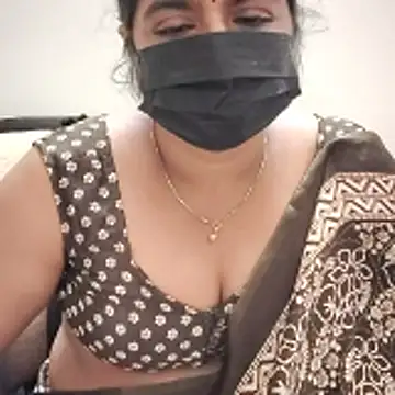 Snapshot of Maha_sweet chatting on 05/15/26, 05:00 Maha sweet online show from 05/15/26, 05:00